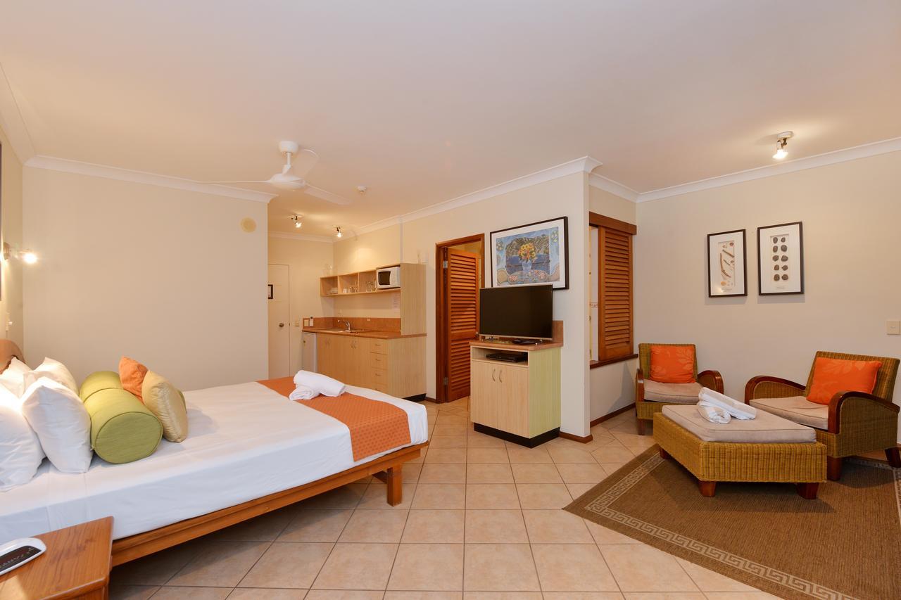 Seascape Holidays - Hibiscus Port Douglas Exteriör bild